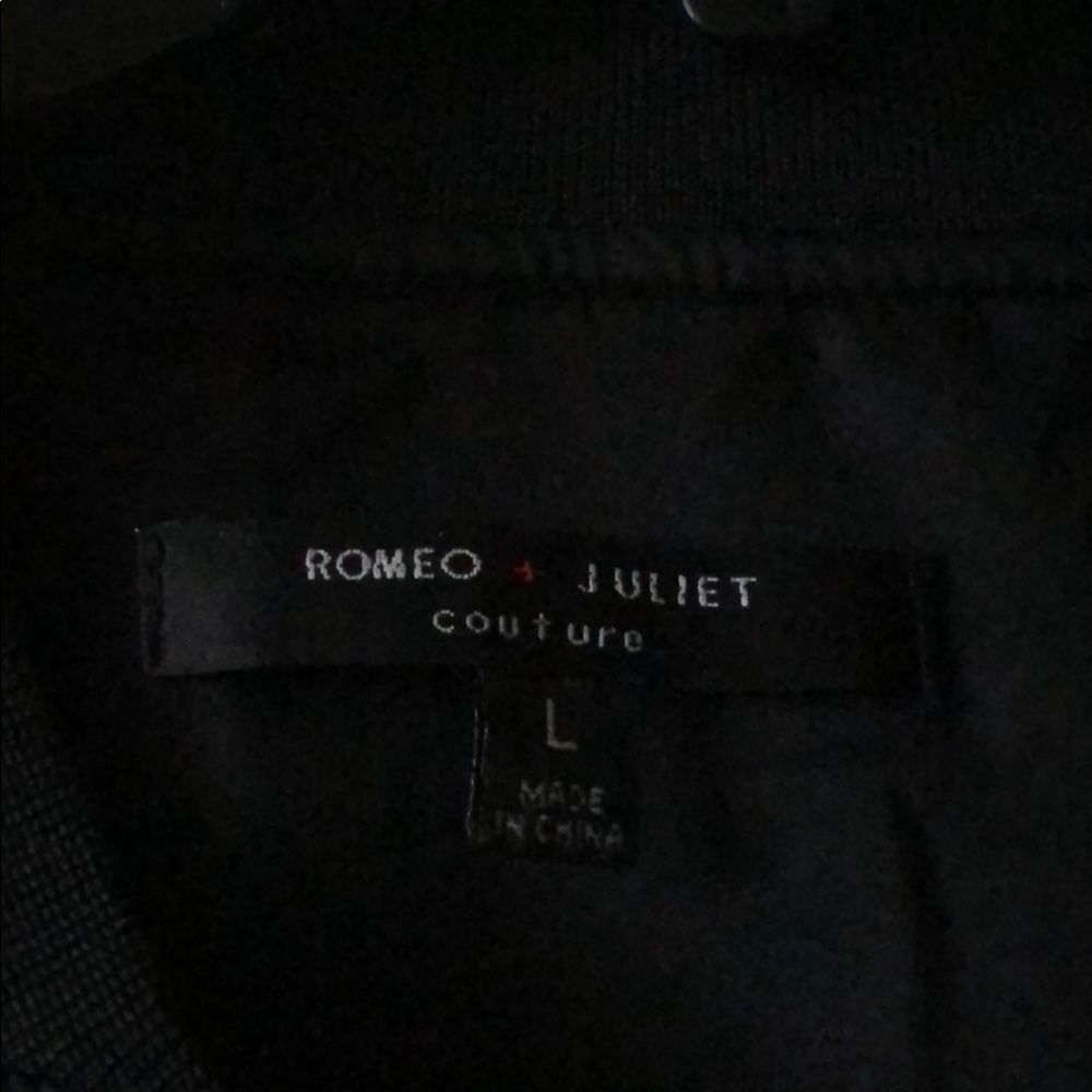 (Sold) Jacket , Romeo & Juliet couture - Picture 3 of 4